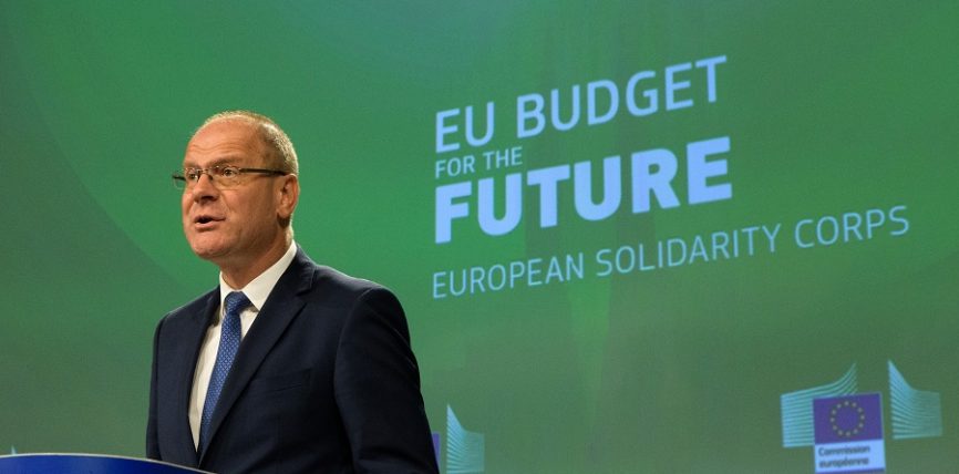 Bugetul UE: 1,26 miliarde € pentru consolidarea Corpului european de solidaritate