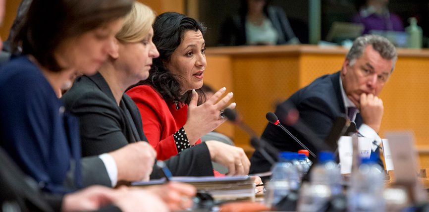 Relațiile cu Rusia: o provocare strategică majoră pentru Uniunea Europeană