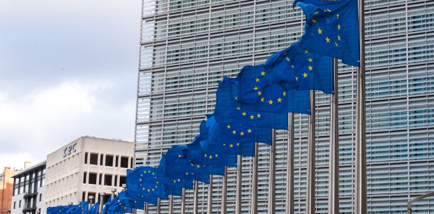 Protecția avertizorilor de integritate în UE: Comisia salută adoptarea directivei de către Consiliu