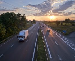 Siguranța rutieră: norme noi pregătesc calea spre o mobilitate curată, conectată și automatizată pe drumurile europene